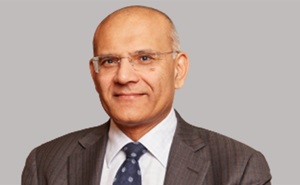 Mr Karim Hussain